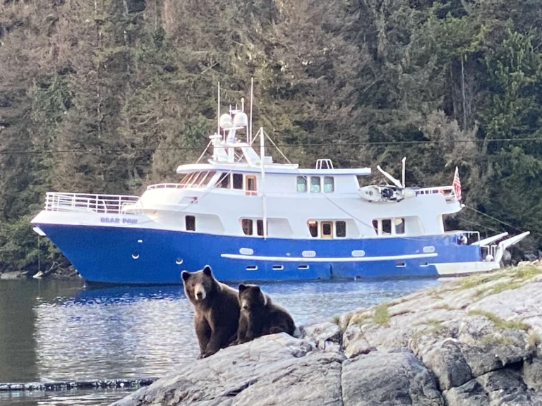 Luxury Yacht rental with or without captain Custom Sitka