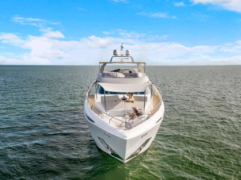 Yacht charter Bahamas cheap 90' Custom Build