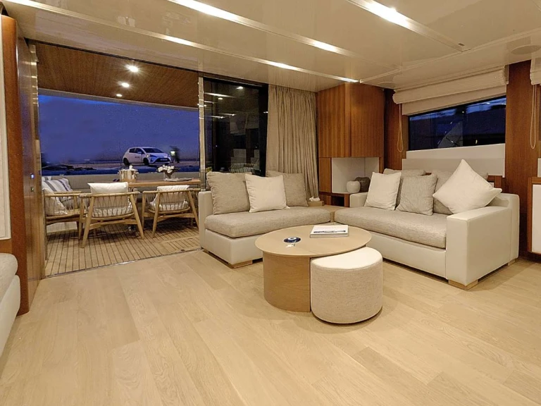 Boat rental Aicon FUNSEA in Lávrio on Samboat