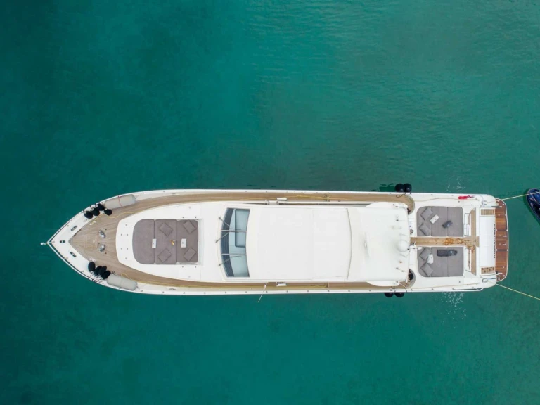 Luxury Yacht rental in Athens - Leopard (Arno) ATRATO