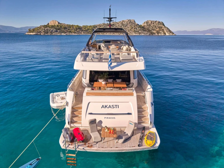 San Lorenzo AKASTI in Athens on SamBoat