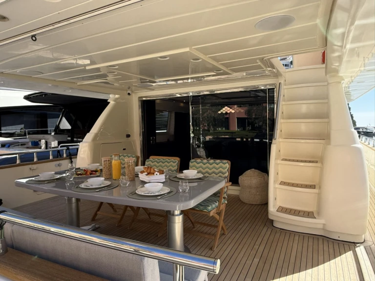 Canados TIME OUT TOGETHER in French Riviera on SamBoat