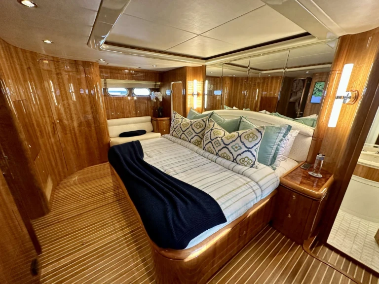 Horizon QARA charter bareboat or captained in  Saint Thomas Island