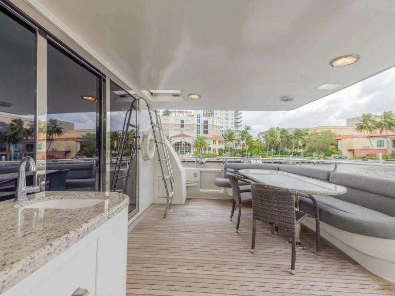 Luxury Yacht rental with or without captain Lazzara City of West Palm Beach