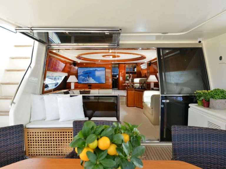 Boat rental Ferretti KENTAVROS II in Corfu on Samboat