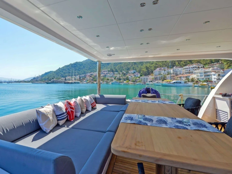Yacht charter Greece cheap FLOKI