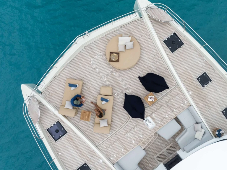 Luxury Yacht rental with or without captain Lagoon Scrub Island
