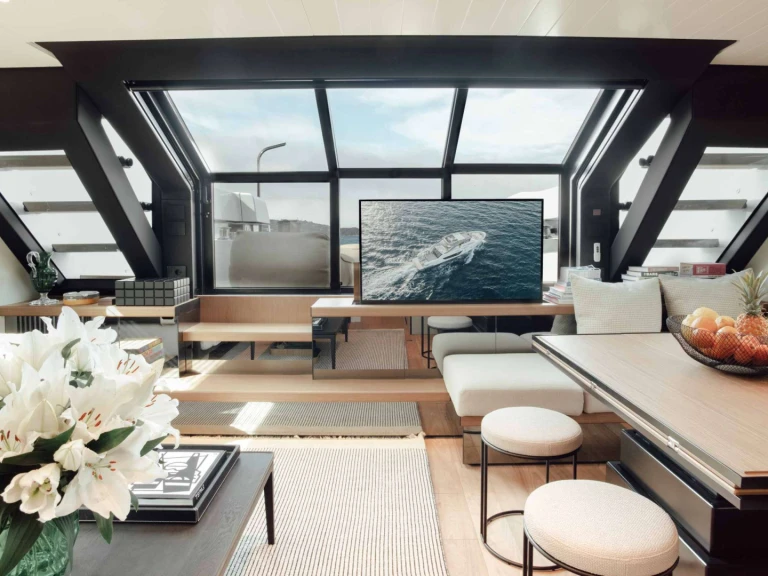 Rent a San Lorenzo BLUEGAME74 French Riviera