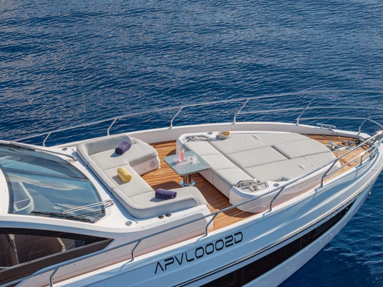 Bareboat Rental Luxury Yacht Azimut with a boat licence