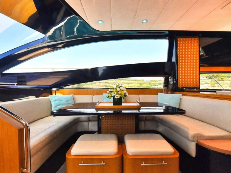 Bareboat Rental Luxury Yacht Riva with a boat licence