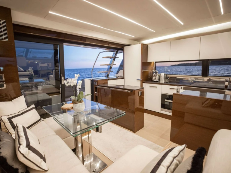 Rent a Prestige Yachts Romy One French Riviera