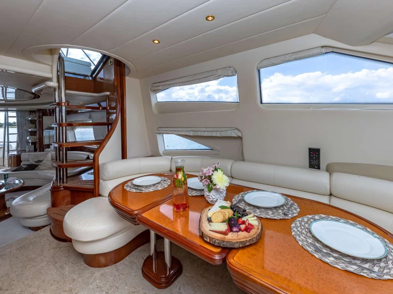 Luxury Yacht rental with or without captain Azimut Miami
