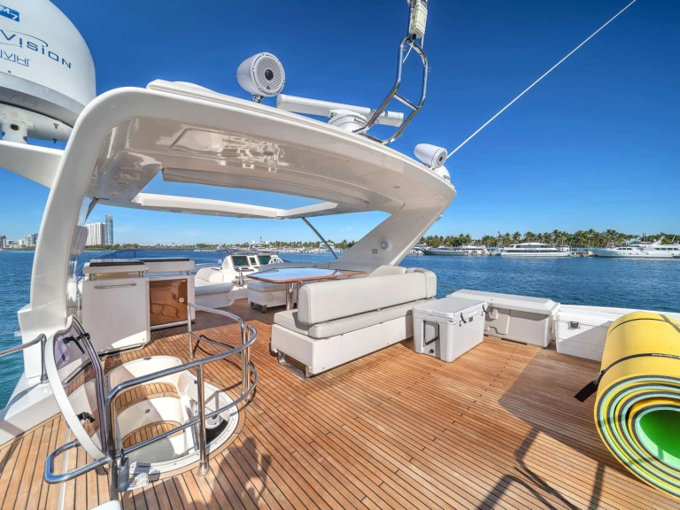 Luxury Yacht rental with or without captain Azimut Sunny Isles Beach (City)