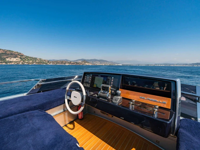 Boat rental Riva BLUE SHARK in Castelsardo on Samboat