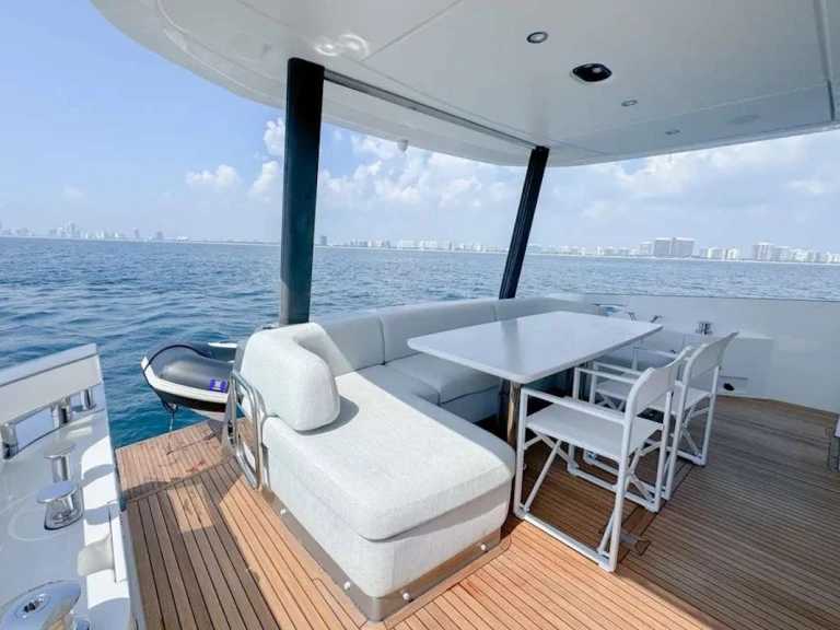 Bareboat Rental Luxury Yacht Azimut with a boat licence