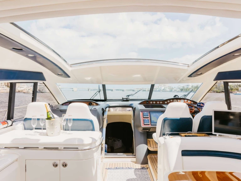 Luxury Yacht for rent Palm Beach at the best price