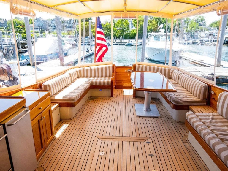 Vicem GEM 64 in Newport on SamBoat