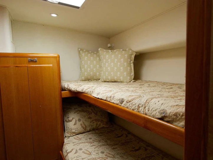 Yacht charter Fort Lauderdale cheap MISS KETHLEEN