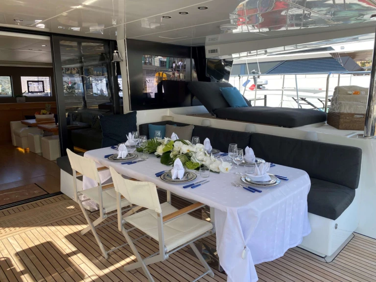Luxury Yacht rental in Split - Lagoon LA FREGATE
