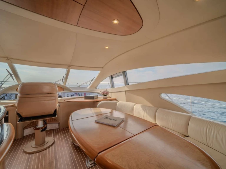 Rent a Azimut GRACE Athens