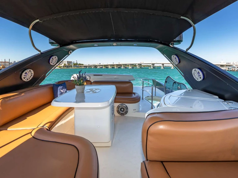 Yacht charter Miami cheap Priceless