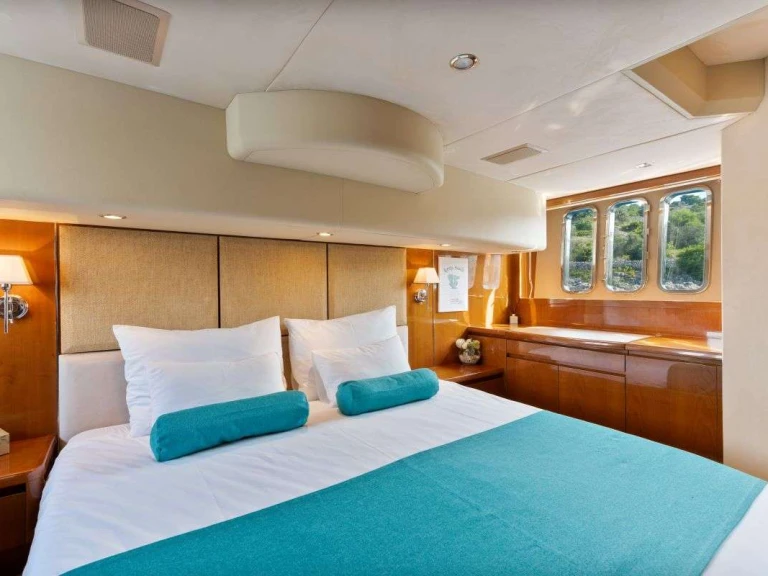 Princess, UK Anna Wo charter bareboat or captained in  Croatia