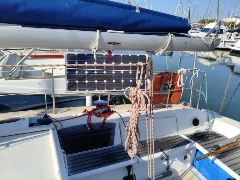 Yacht charter Carnon-Plage cheap Aloa 29