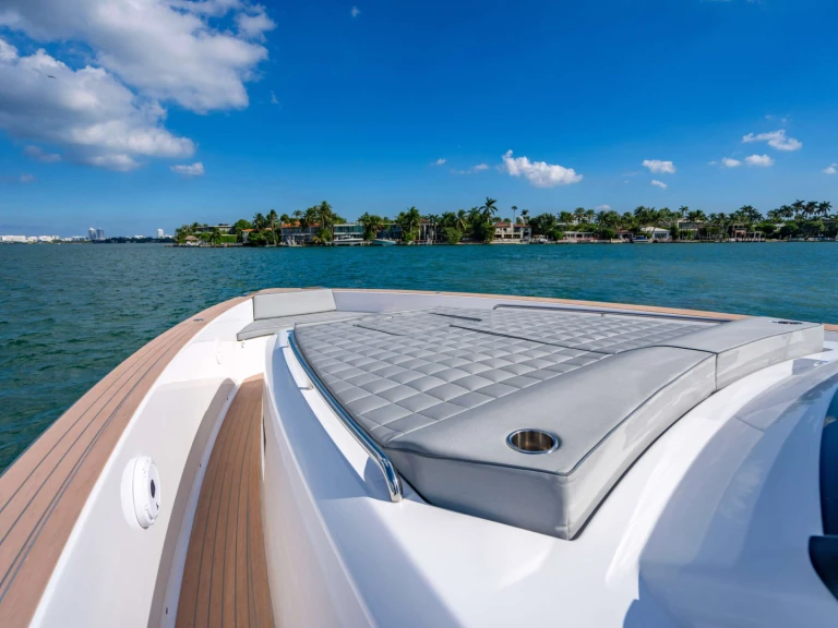 Pardo Yachts Sero in Montauk on SamBoat