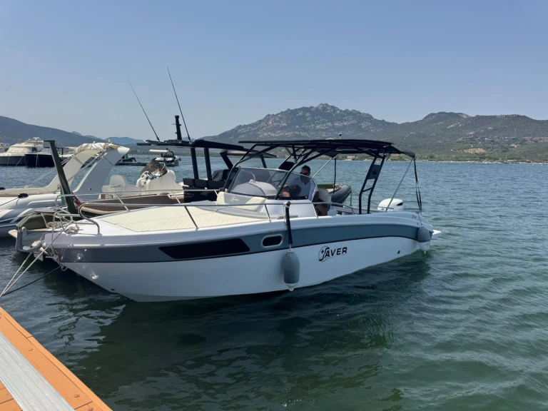 Bareboat Rental Motorboat Saver with a boat licence
