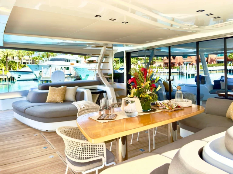 Lagoon SEMPER LUX in British Virgin Islands (BVI) on SamBoat