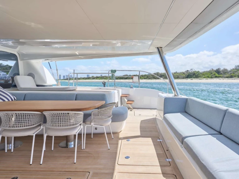 Luxury Yacht for rent Athens at the best price