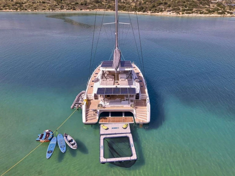 Luxury Yacht rental with or without captain Fountaine Pajot Néa Péramos