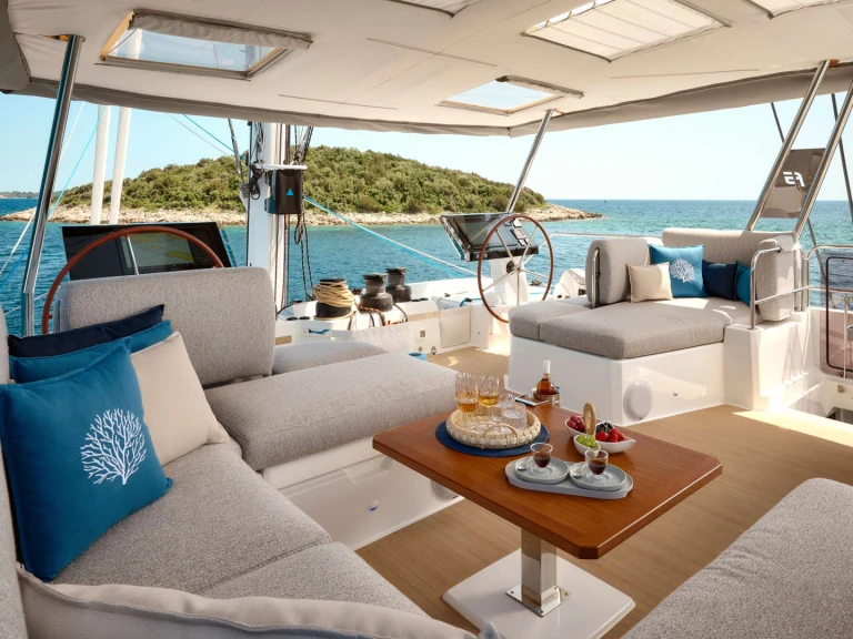 Luxury Yacht for rent Croatia at the best price