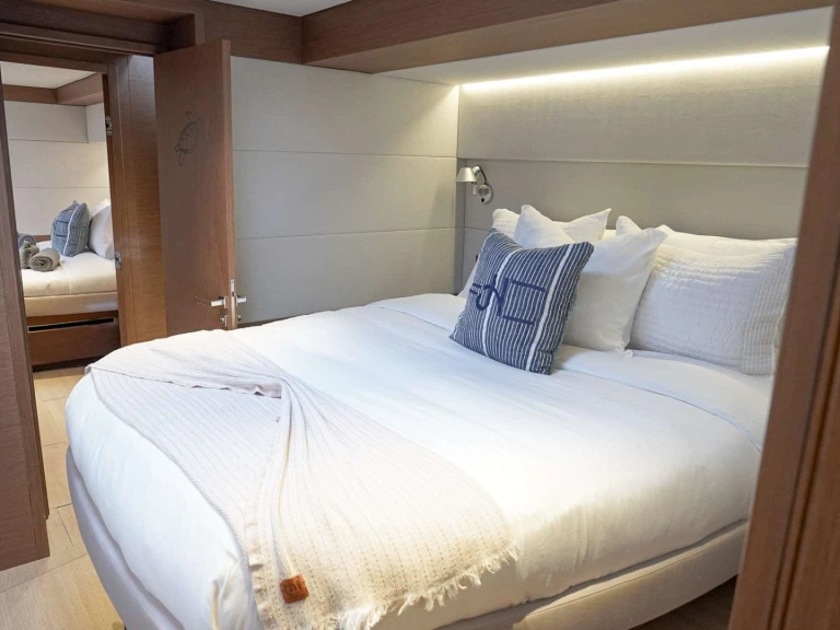 Luxury Yacht rental in Benner - Lagoon JUSTIFIED HORIZONS