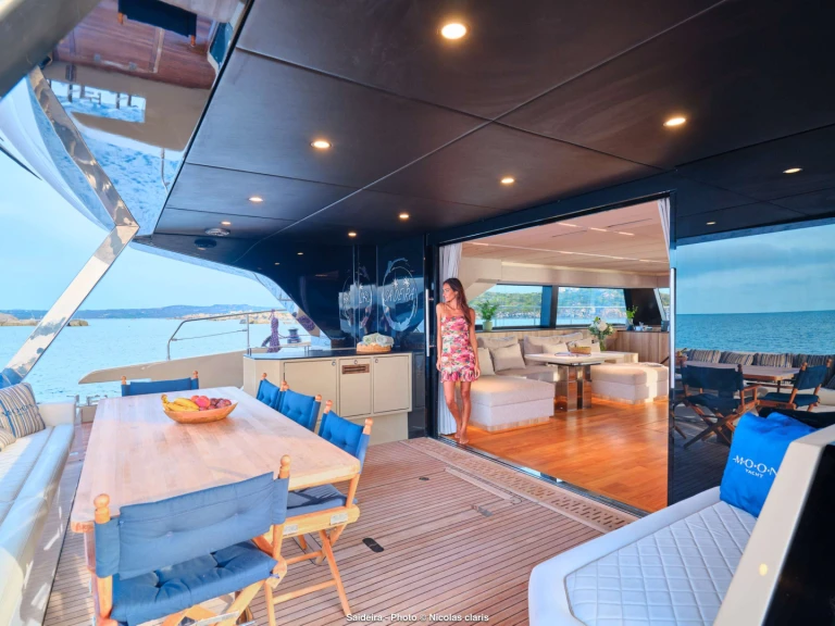 Luxury Yacht for rent U.S. Virgin Islands at the best price