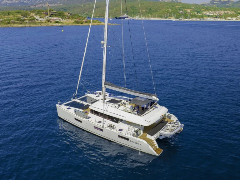 Yacht charter Olbia cheap The Sun
