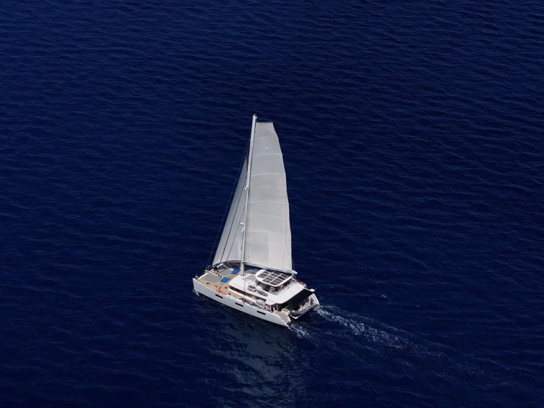 Luxury Yacht rental in Tahiti - Lagoon ZEN QUEST