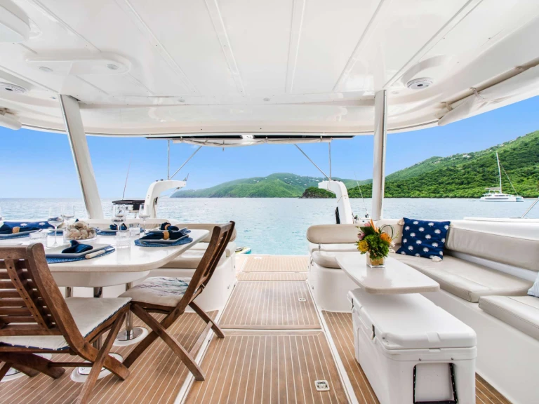 Rent a Leopard DAYDREAM Tortola