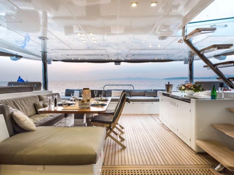 Luxury Yacht rental in Piraeus - Lagoon SELENE