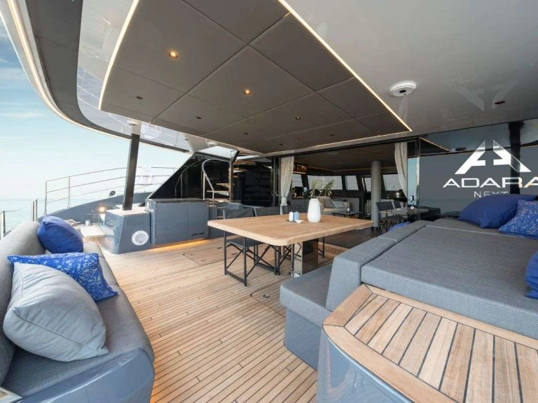 Luxury Yacht rental with or without captain Sunreef Athens