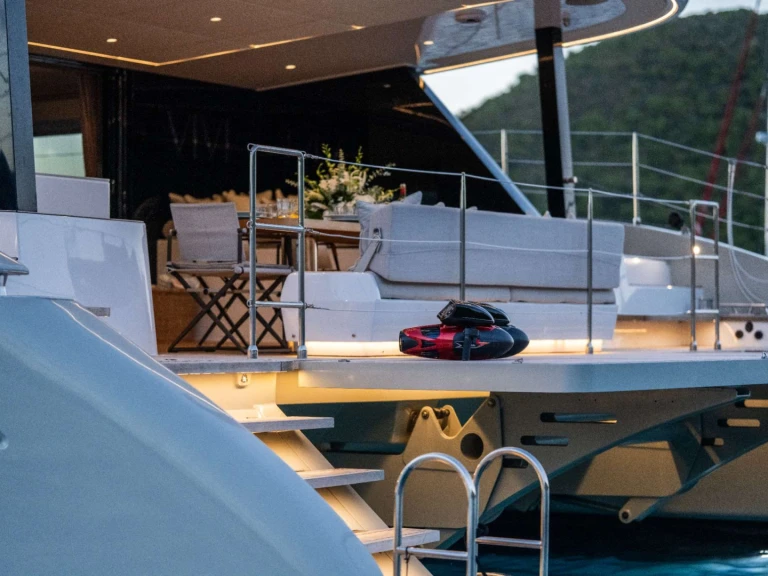 Luxury Yacht for rent British Virgin Islands (BVI) at the best price