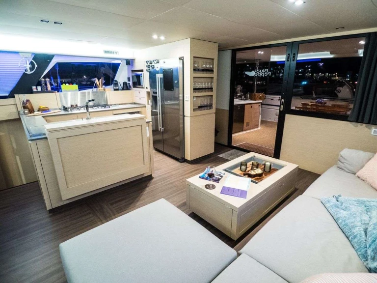 Luxury Yacht for rent U.S. Virgin Islands at the best price