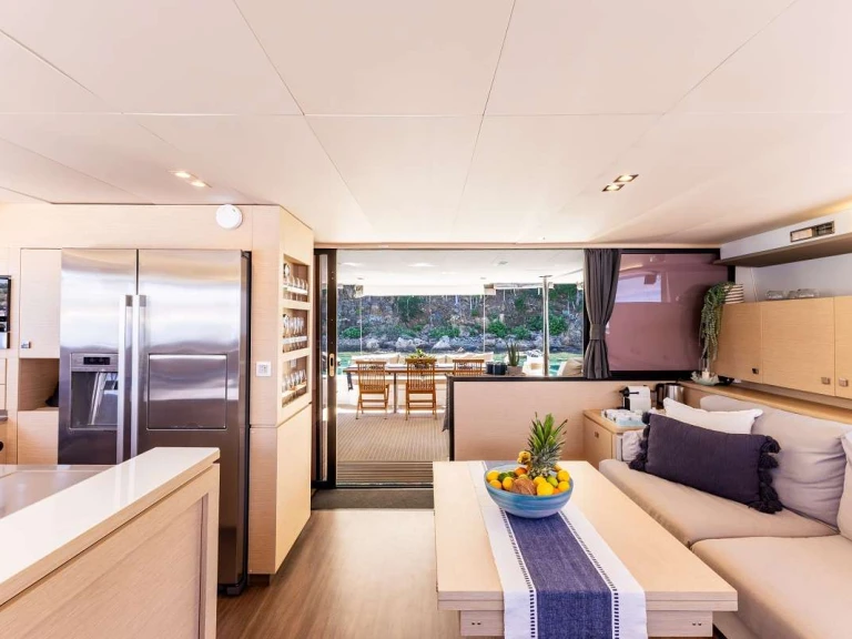 Yacht charter British Virgin Islands (BVI) cheap Olivia Charles