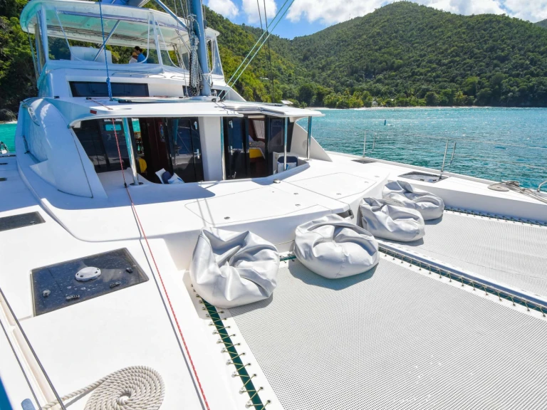 Leopard TOUCH THE SKY charter bareboat or captained in  British Virgin Islands (BVI)