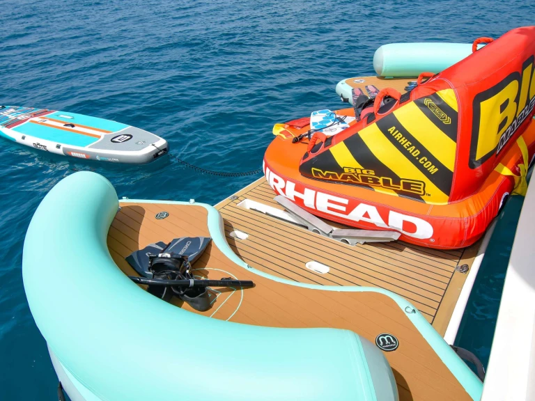 Boat rental Leopard BAREFOOT COWBOY in Saint Thomas Island on Samboat