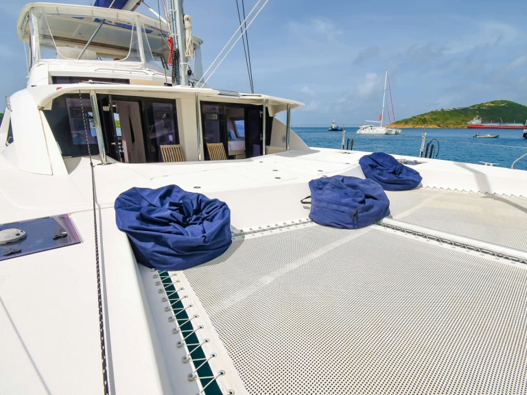 Luxury Yacht rental with or without captain Leopard Saint Thomas Island