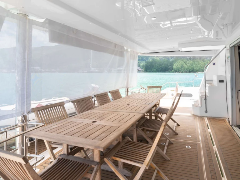 Boat rental Robertson and Caine BETWEEN in Seychelles on Samboat