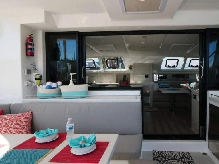 Yacht charter British Virgin Islands (BVI) cheap GET ALONG