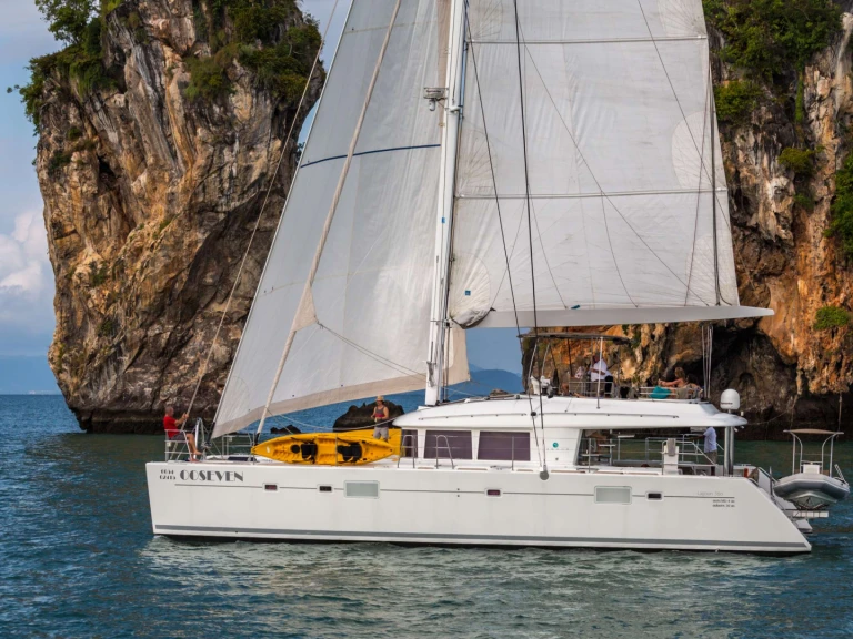 Luxury Yacht for rent Phuket (City) at the best price