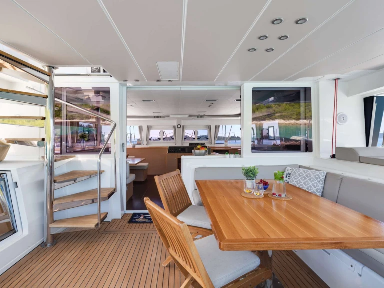 Luxury Yacht rental in Croatia - Lagoon Cool Change 